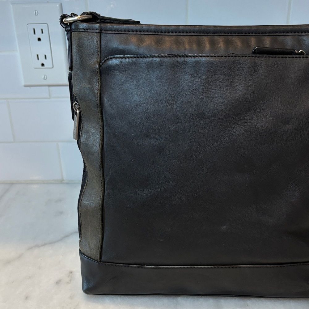 Coach Crossbody Purse Handbag Leather Camden Suede Messenger Bag Pocketbook - Picture 6 of 16
